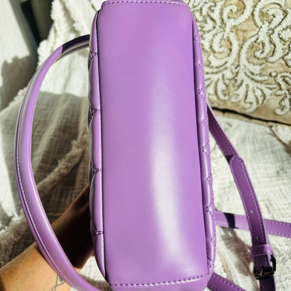 Betsey Johnson Lavender Quilted Heart Crossbody Bag with Silver Heart Clasp - Picture 8 of 10